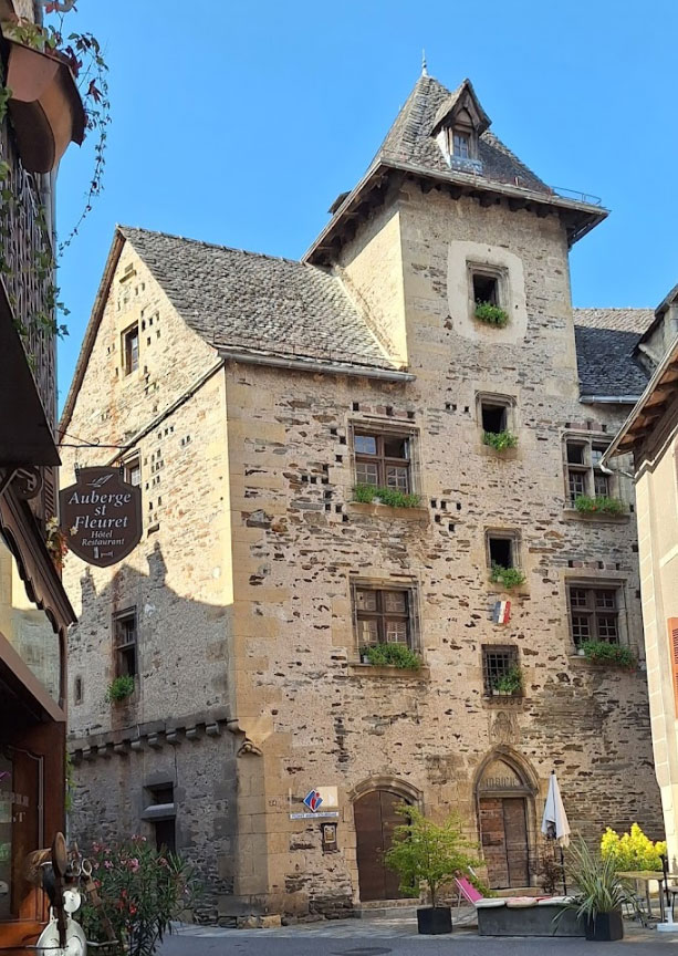 Maison Cayron à Estaing